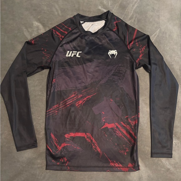UFC Rash-guard - Picture 1 of 3